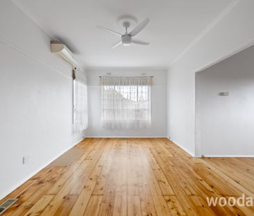 Spacious Home with Large Backyard - Photo 3