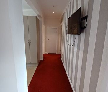 2-Bedroom Apartment in Kilbirnie - Photo 5