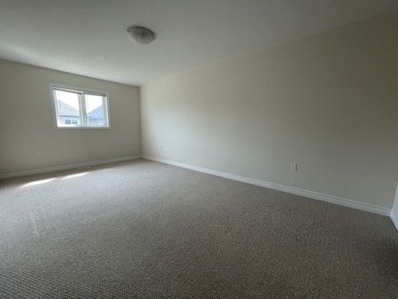 For Lease - 224 Dalgleish Trail, Hamilton, Ontario - Photo 2