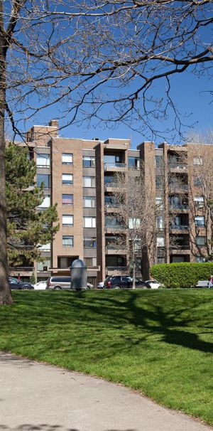 4501 Sherbrooke West - 1 Bedroom - 4501 Rue Sherbrooke Ouest, Westmount - Photo 2