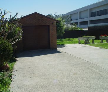 IDEAL LOCATION - Photo 6