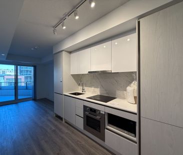 For Lease - 180 Front Street Unit# 903, Toronto, Ontario - Photo 3
