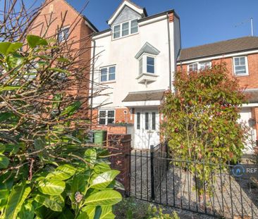 1 bedroom in a house share to rent - Photo 4