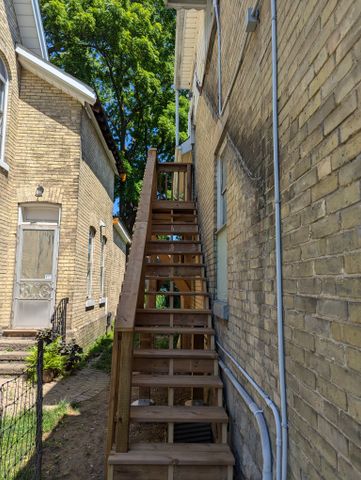 720 Queens Ave. - Photo 3