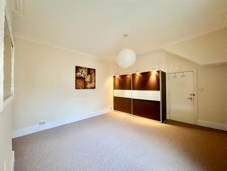 St Leonards Road, Bexhill on sea, TN40 1JB - Photo 3