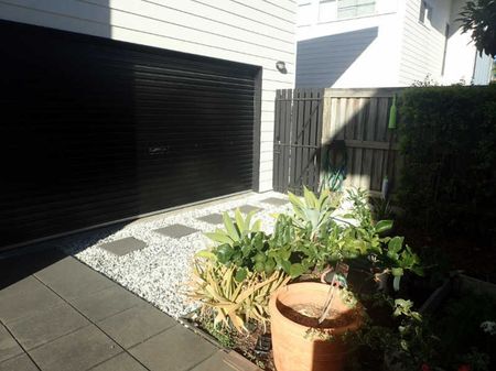 2/83-85 Malcomson Street, North Mackay - Photo 3