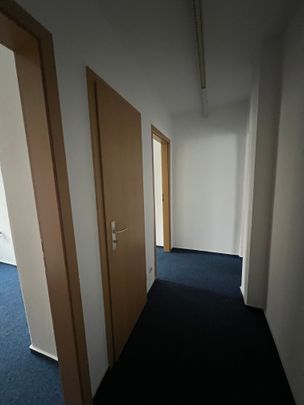 BÃ¼rorÃ¤ume in Bitterfelder Innenstadt - Photo 1