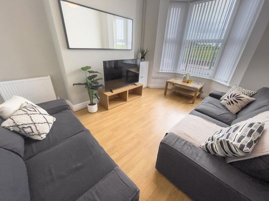 5 bedroom terraced house to rent - Photo 1