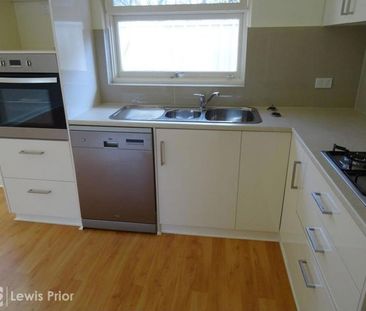 Affordable Homette In Great Location - Photo 6