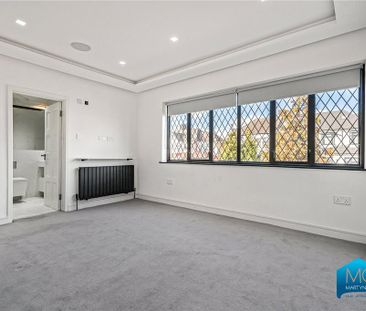 5 bedroom detached house to rent - Photo 2