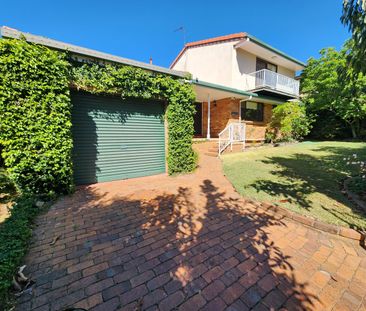 4 Henry Street, Mount Lofty QLD 4350 - House For Rent | Domain - Photo 3