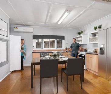 111 Old Bells Line Of Road, Kurrajong NSW 2758 - House For Rent | D... - Photo 6