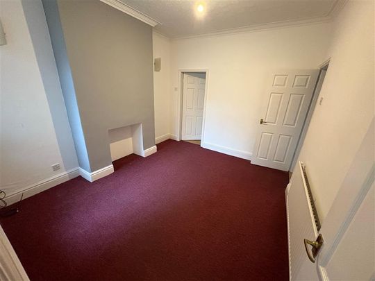 Laurel Terrace, Doncaster - Photo 1