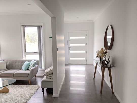 Modern Living - Photo 1