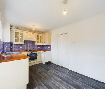 2 bedroom terraced house to rent - Photo 6