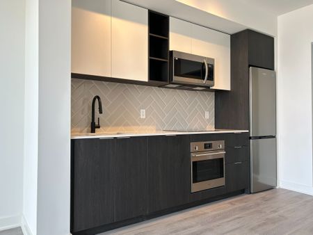 For Lease - 36 Zorra Street Unit# 3205, Toronto, Ontario - Photo 4
