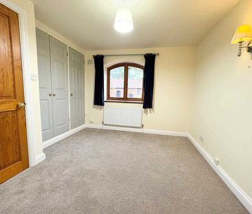 Main Street, Keyworth, Nottingham - Photo 6