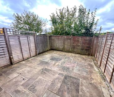 2 bedroom terraced house to rent - Photo 6