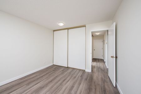 Alberta, 7607 172 St, T5T 2P8, Edmonton - Photo 5