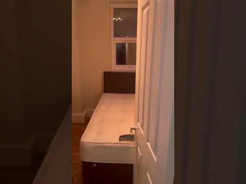 2 Bed Flat, Aldrington Road, SW16 - Photo 1