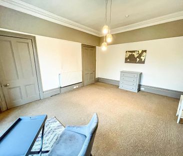 Spring Hill, Lincoln - Photo 2