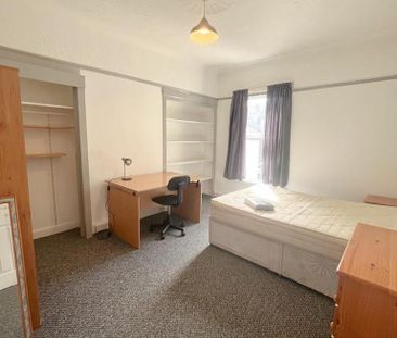 4 bedroom house to rent - Photo 3