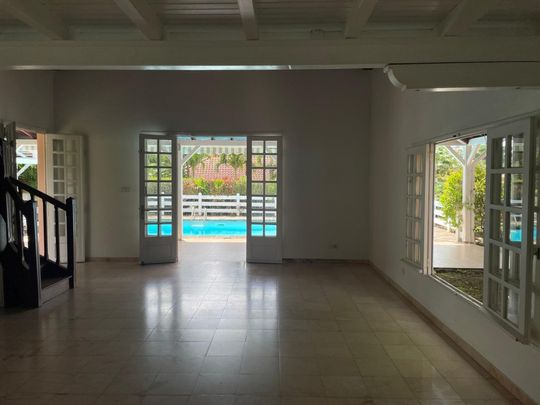 Villa de STANDING A LOUER A DIDIER - Photo 1