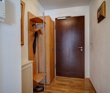 Spacious 1.5-room apartment in Glockenbachviertel - Photo 1