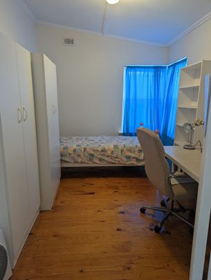 5-bedroom shared house / townhouse, Stephen Terrace - Photo 1