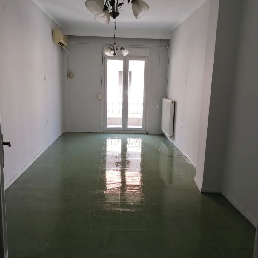 Διαμέρισμα για ενοικίαση Άνω Αναγέννηση (Νεάπολη) - Photo 1