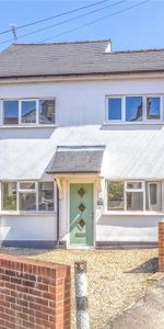 3 bedroom end of terrace house to rent - Photo 3
