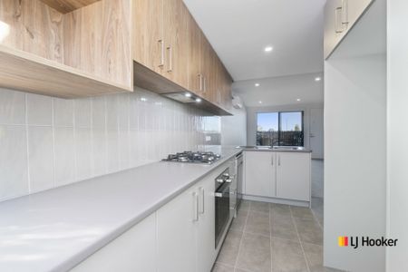 2 Bedroom Townhouse in Taylor - Photo 4