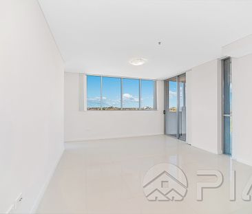 Spacious & Modern 2 Bedroom Apartment for lease now! - Photo 1