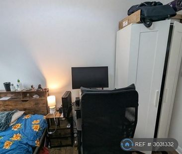 1 bedroom in a house share to rent - Photo 5