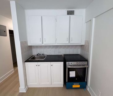 1900 avenue Lincoln - Beautiful studio for rent - Photo 3