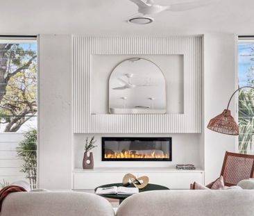 2/32 T E Peters Drive, Broadbeach Waters QLD 4218 - House For Rent ... - Photo 2