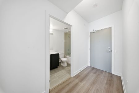 For Lease - 15 Skyridge Drive Unit# 526, Brampton, Ontario - Photo 2