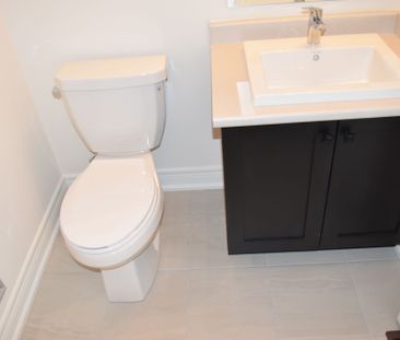 For Lease - 2958 Whites Road, Pickering, Ontario - Photo 6