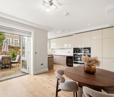 5 bedroom end of terrace house to rent - Photo 6