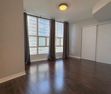 For Lease - 33 Elm Drive Unit# 1605, Mississauga, Ontario - Photo 3