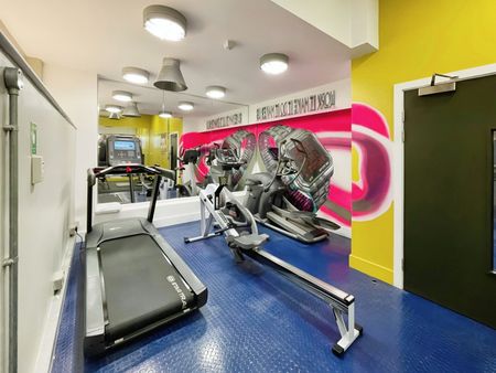 2 bedroom apartment to rent - Photo 4