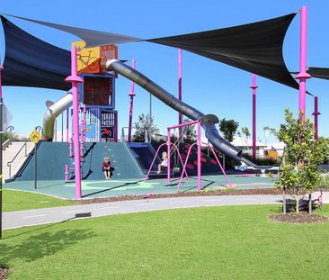 9 Chestnut Crescent, Caloundra West QLD 4551 - House For Rent | Domain - Photo 1