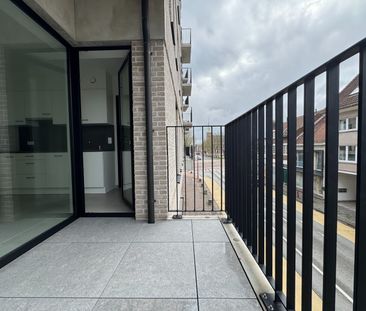 Modern 1-slaapkamerappartement met staanplaats te huur in Maasmechelen - Foto 4