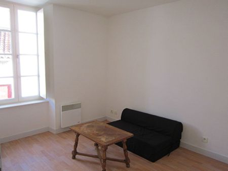 Location maison de ville 3 pièces, 40.00m², Fontenay-le-Comte - Photo 3