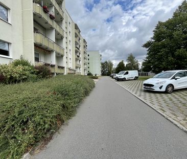 Wohlfühlwohnung mit Balkon und Einbauküche zum Verlieben - Photo 5