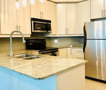 For Lease - 18 Harbour Street Unit# 1704, Toronto, Ontario - Photo 3