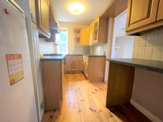 3 bedroom semi-detached house to rent - Photo 1