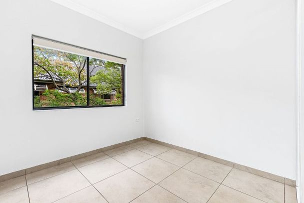 Conveniently Located 2-Bedroom Apartment - Photo 1