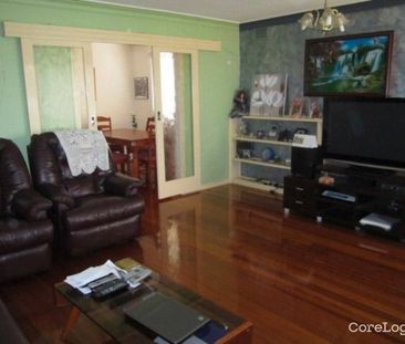 13 Emerald Street, Oakleigh South - Photo 3