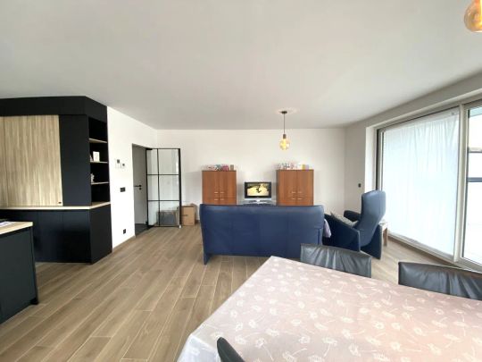 Hedendaags appartement met 2 grote terrassen op centrale ligging! - Photo 1